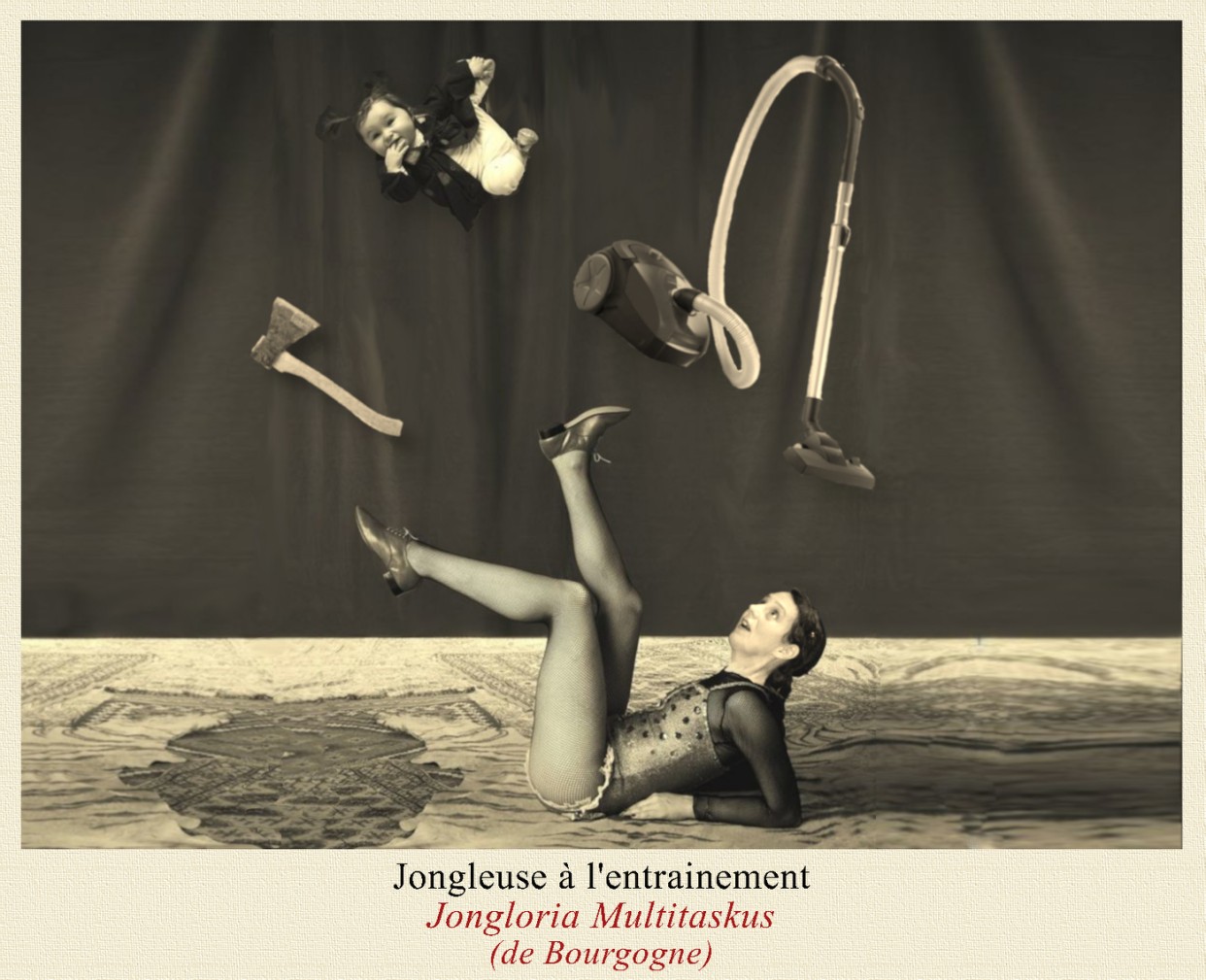 Julian Lanaud manipulant Karen Bourre Jongleuse pour la Conférence humouristique autour du jonglage pour le jeune public